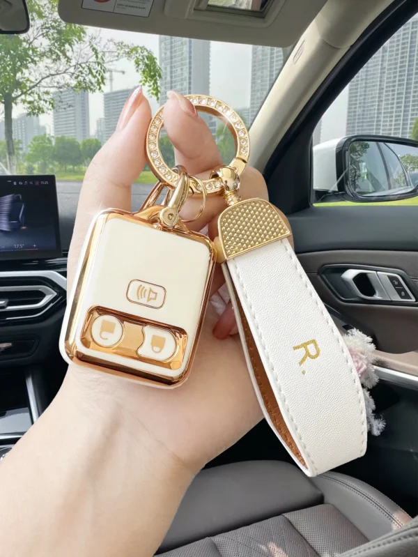 Key Fob Cover with Car Keychain for 1998-2010 Ford F150 F250 F350 F450 F550 Smart Control Key Protector Key Case Shell