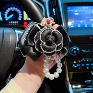 Elegant Pearl Chain CamelliaSimple Keyring Car Key Accessory Gift For People Popular Internet Celebrity Endorsement